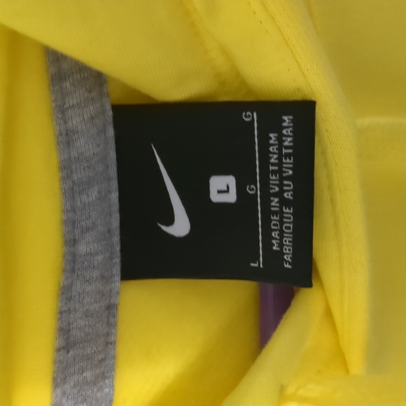 Oregon Ducks Football Nike Hoodie - Picture 3 of 4